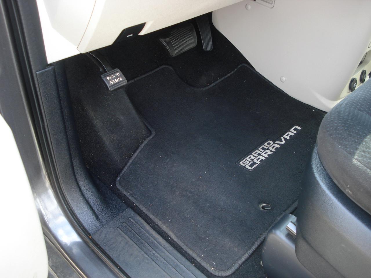 Dodge Grand Caravan SE 2016