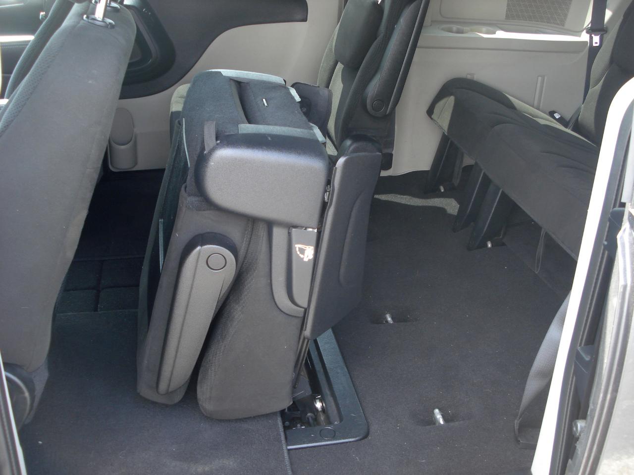 Dodge Grand Caravan SE 2016