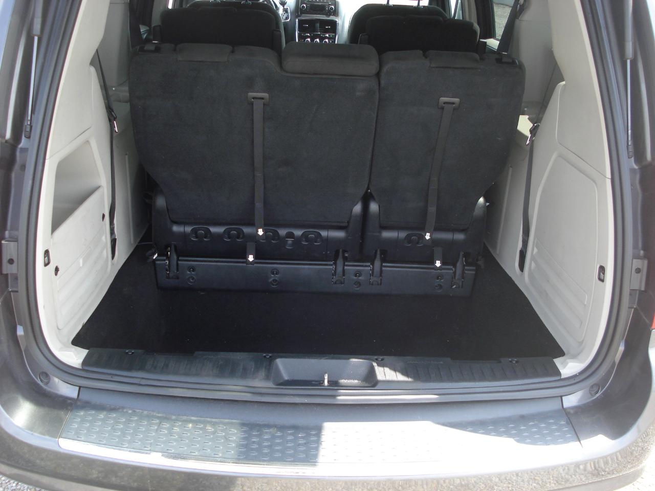 Dodge Grand Caravan SE 2016