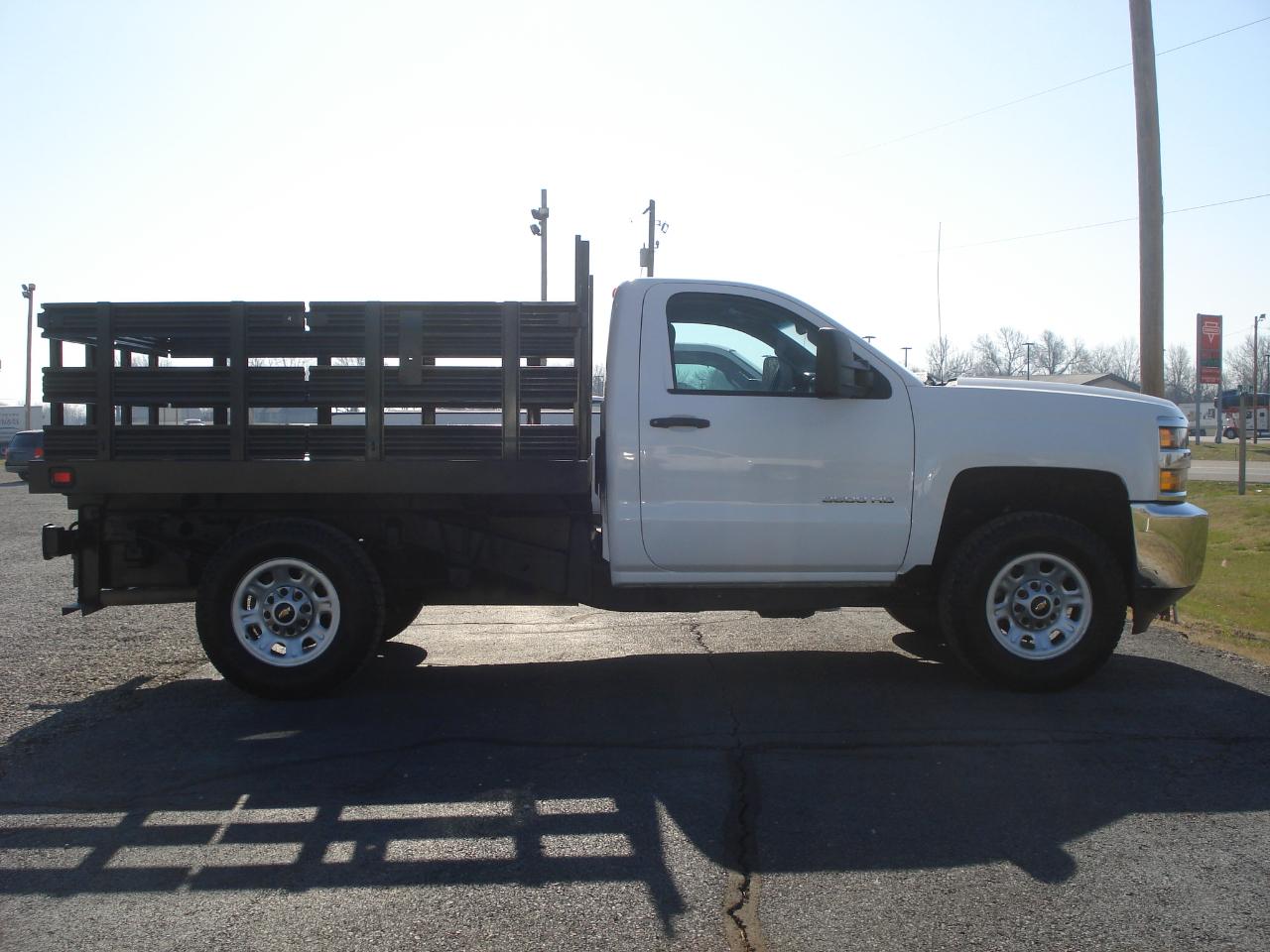 2015 Chevrolet Silverado 3500HD 2DR Long Box 4WD SINGLE WHEEL