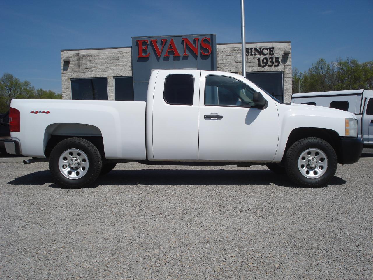 2008 Chevrolet Silverado 1500 4DR  Ext. Cab Std. Box 4WD