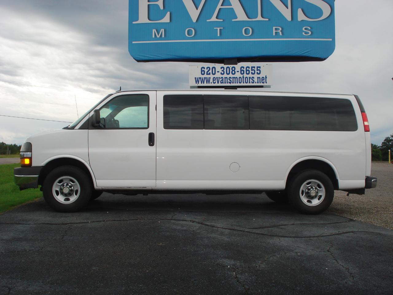 2015 Chevrolet Express LT 3500 Extended PASSANGER VAN