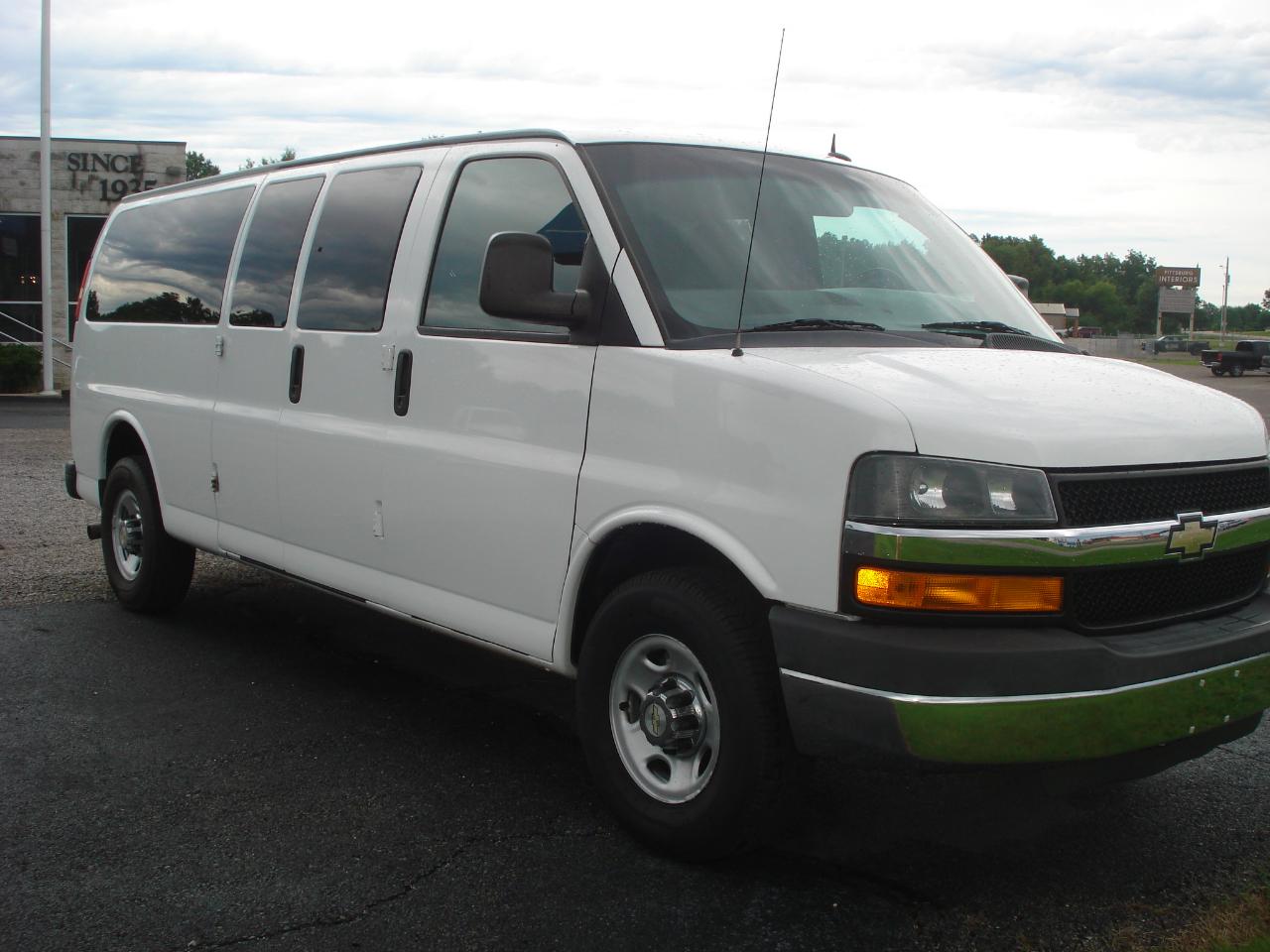 Chevrolet Express  2015