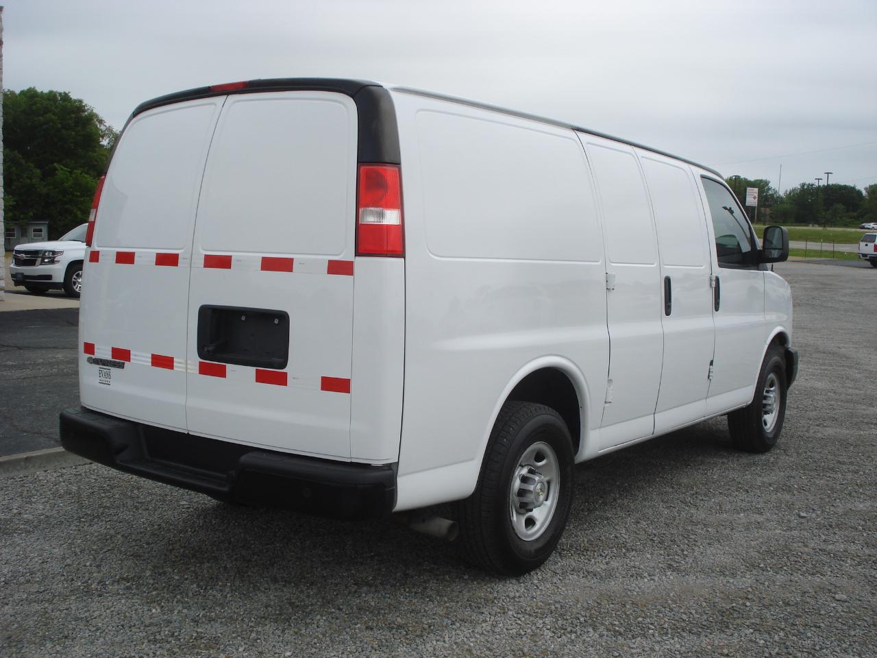 Chevrolet Express 2500 Cargo 2021