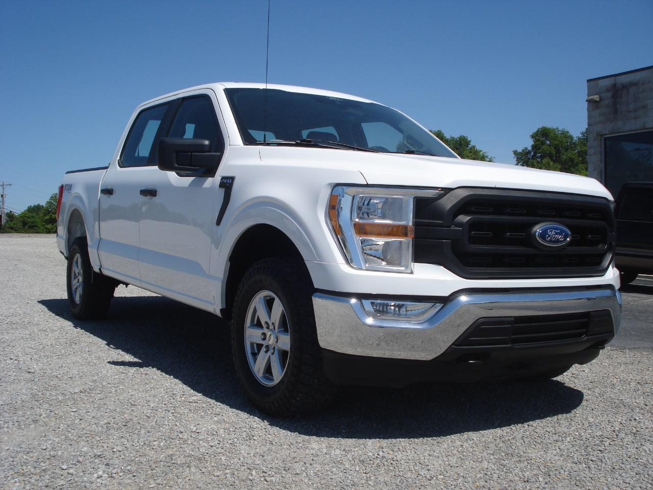 Ford F-150 XL SuperCrew 5.5-ft. Bed 4WD 2022