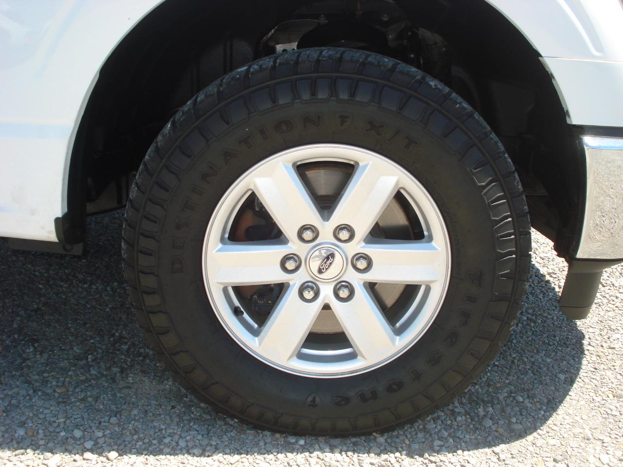 Ford F-150 XL SuperCrew 5.5-ft. Bed 4WD 2022