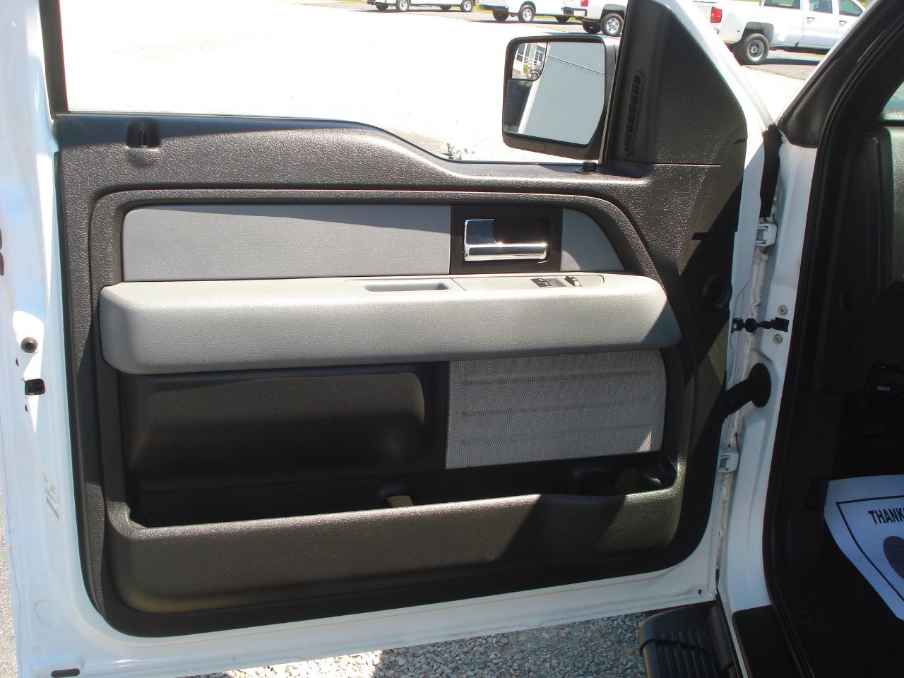 Ford F-150 XL 8-ft. Bed 4WD 2014