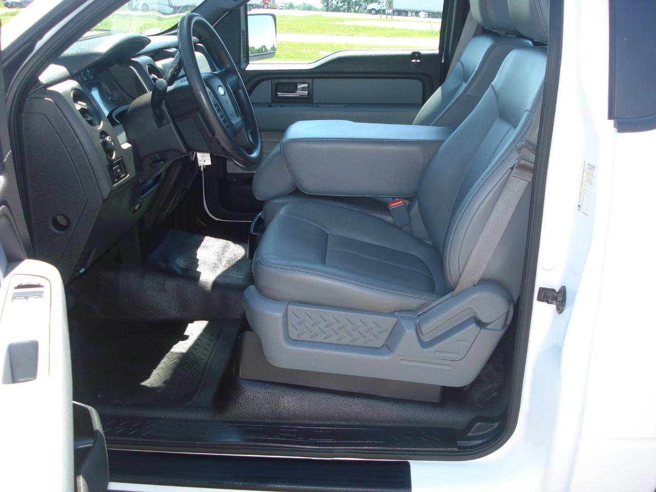 Ford F-150 XL 8-ft. Bed 4WD 2014