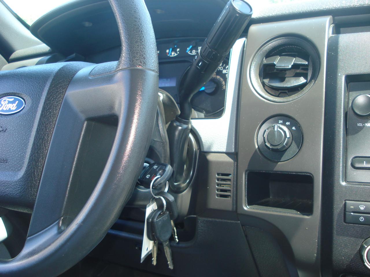 Ford F-150 XL 8-ft. Bed 4WD 2014