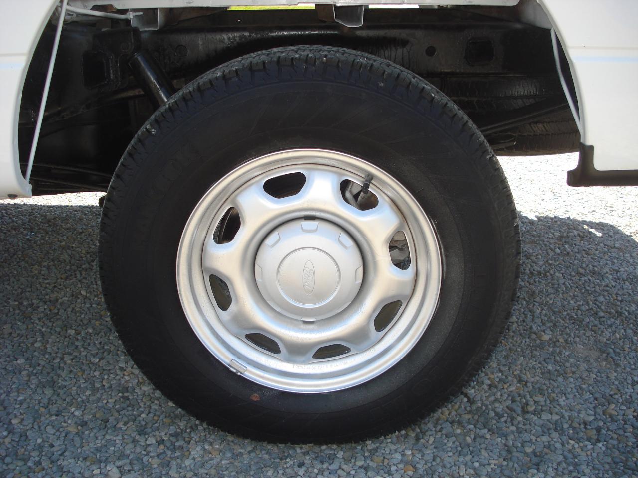 Ford F-150 XL 8-ft. Bed 4WD 2014