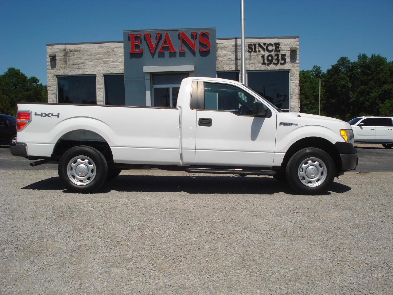 Ford F-150 XL 8-ft. Bed 4WD 2014