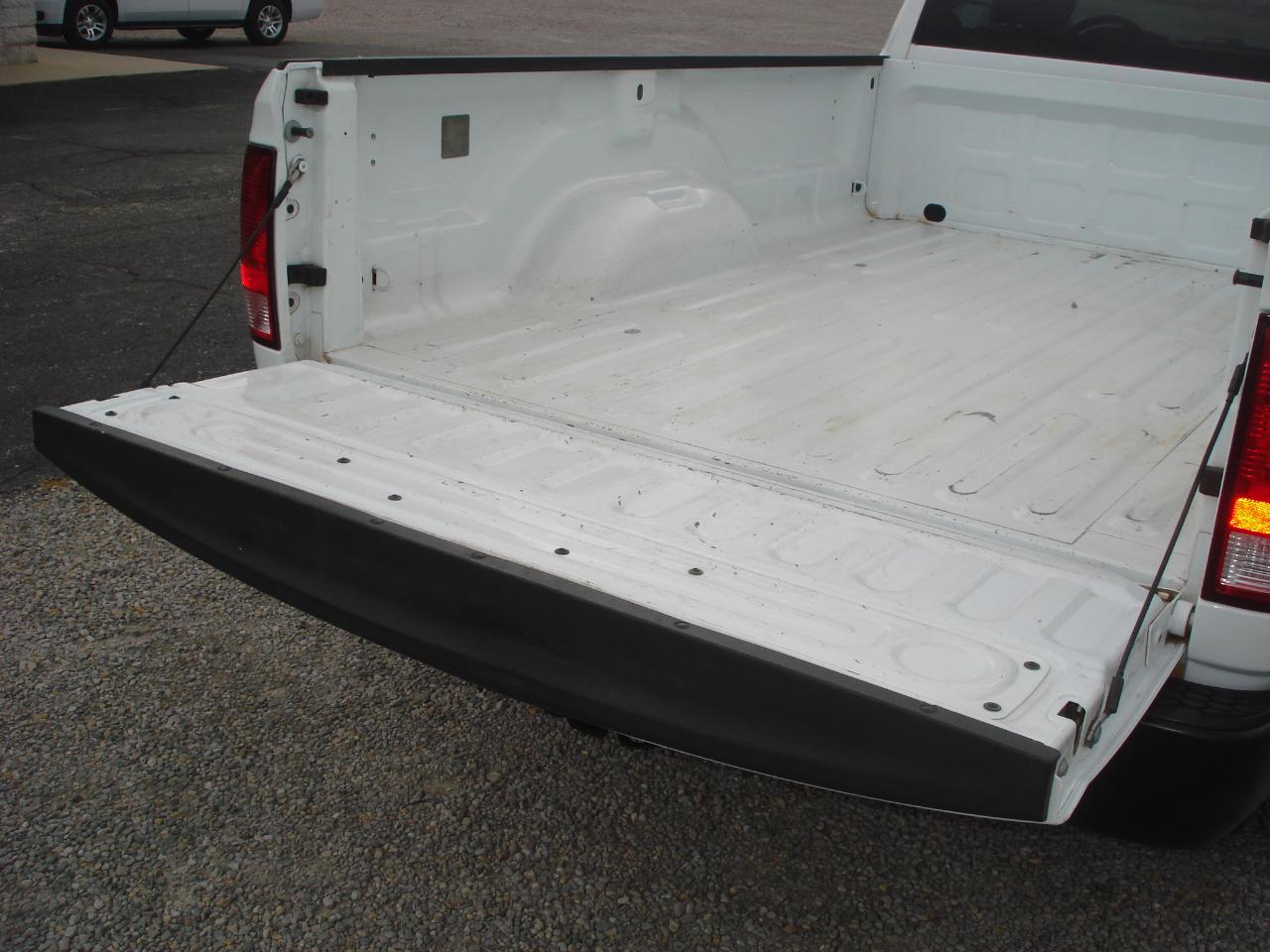 RAM 1500 Classic Tradesman Regular Cab LWB 2WD 2023