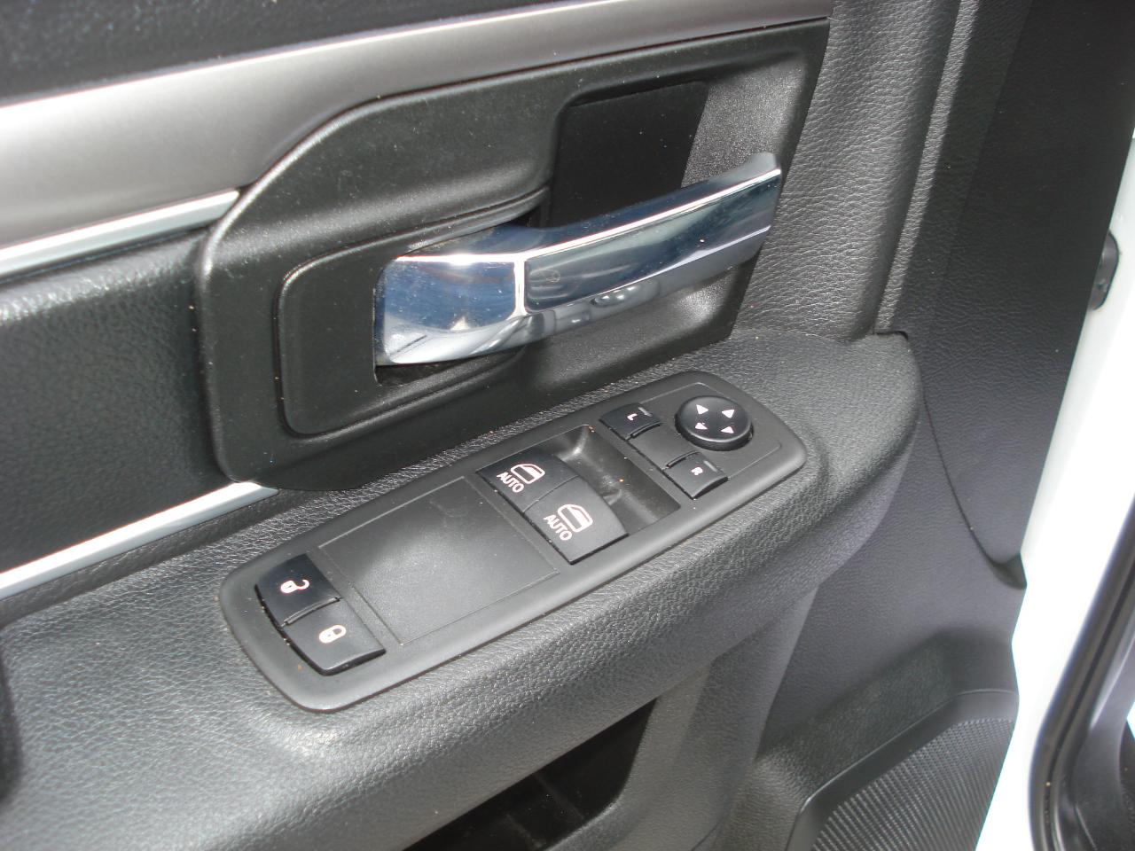 RAM 1500 Classic Tradesman Regular Cab LWB 2WD 2023