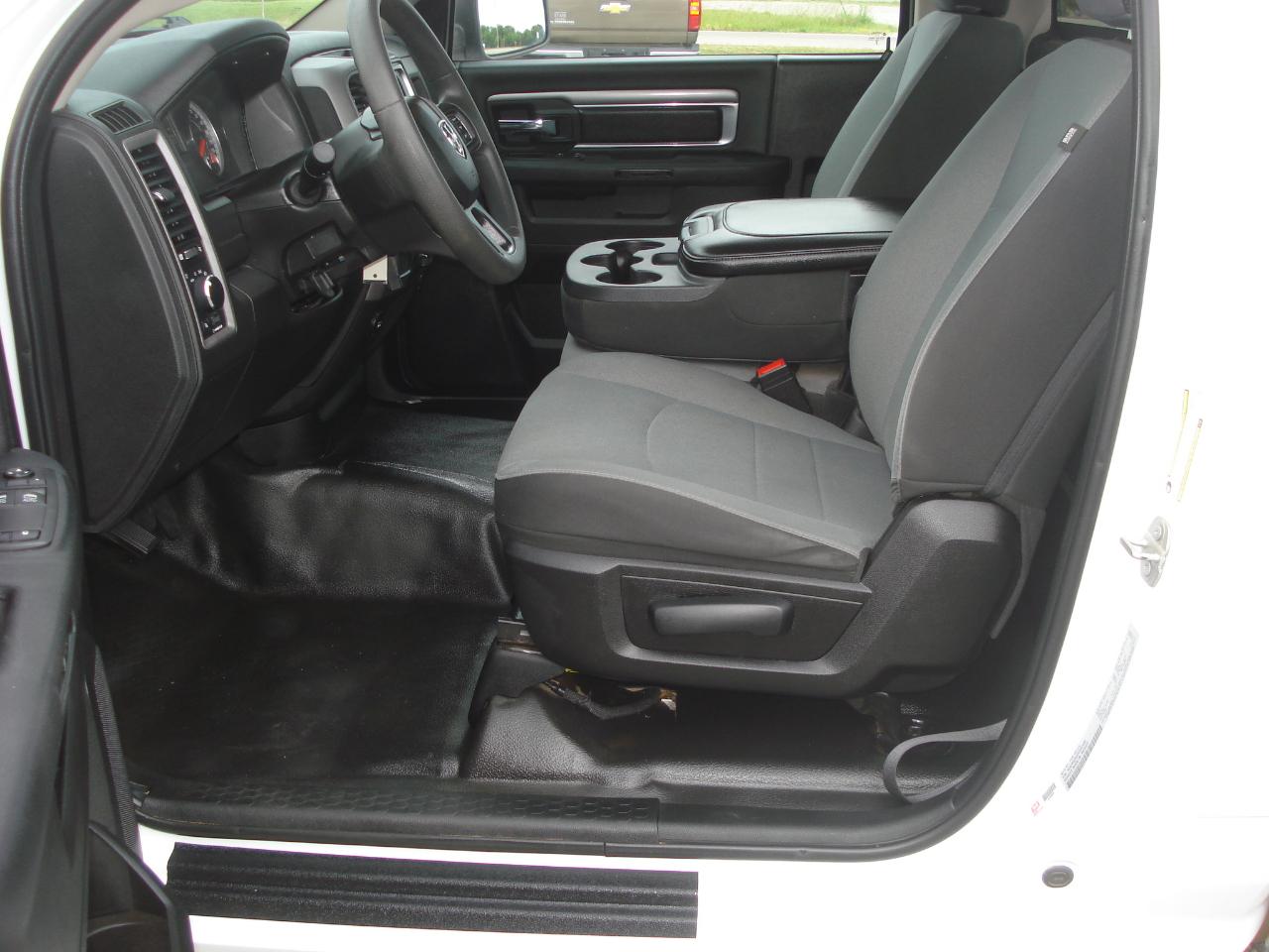 RAM 1500 Classic Tradesman Regular Cab LWB 2WD 2023