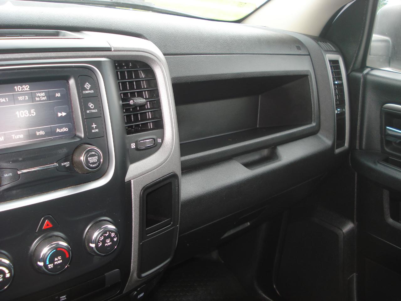 RAM 1500 Classic Tradesman Regular Cab LWB 2WD 2023