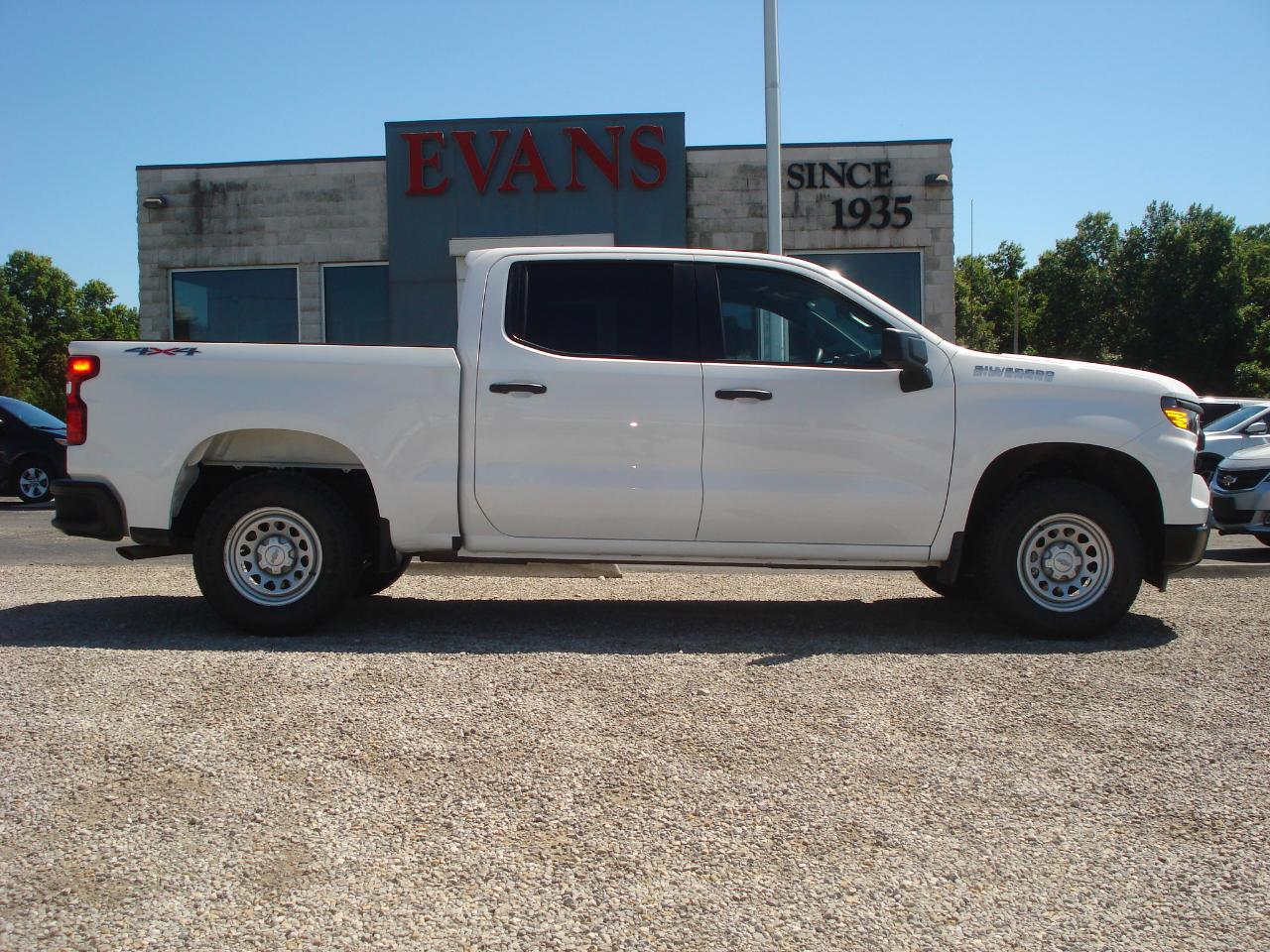 2024 Chevrolet Silverado 1500 4X4 Crew Cab 4DR