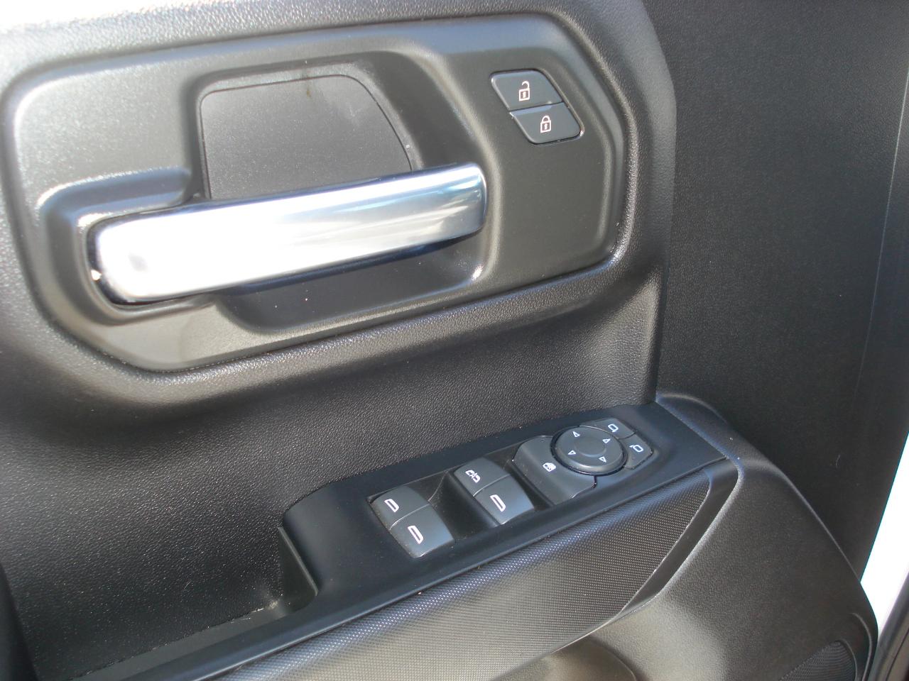 Chevrolet Silverado 1500  2024