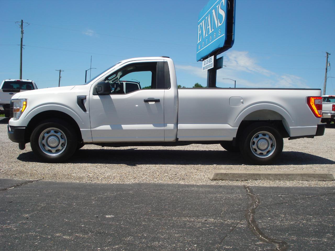 Ford F-150 XL Reg. Cab Long Bed 2WD 2022