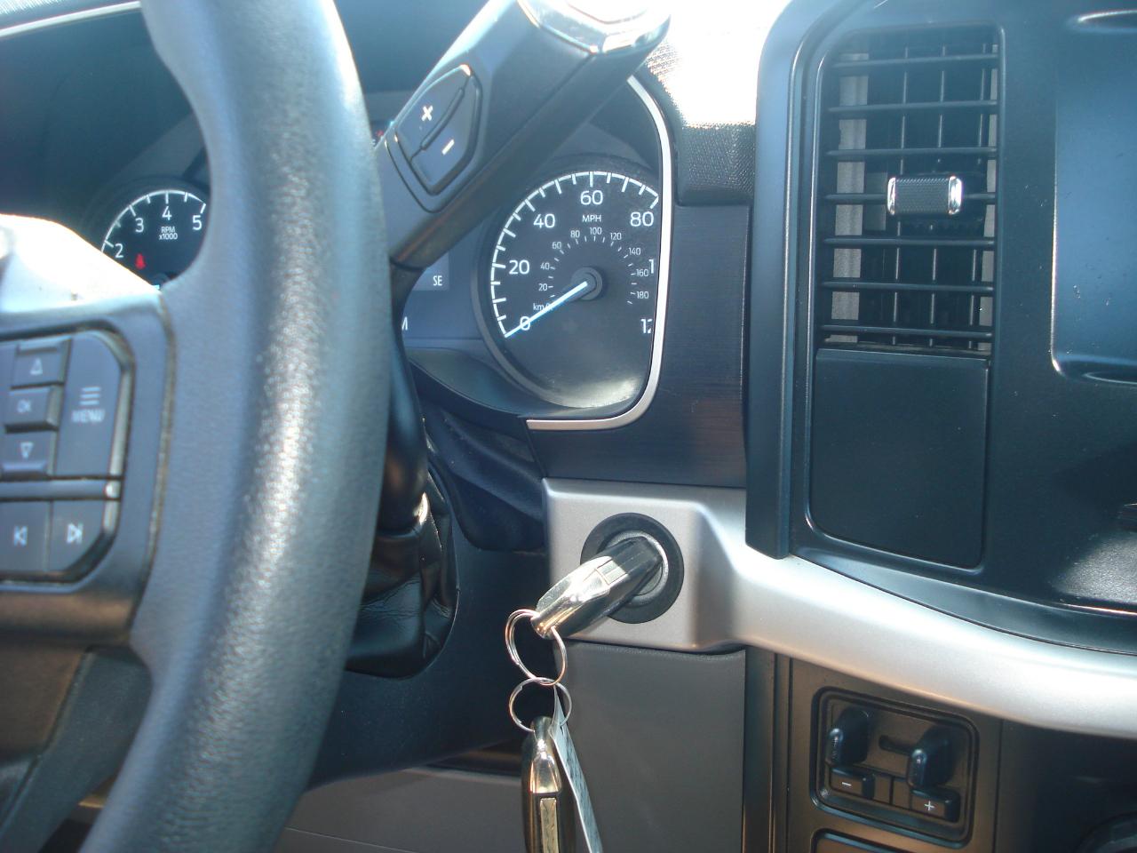 Ford F-150 XL Reg. Cab Long Bed 2WD 2022