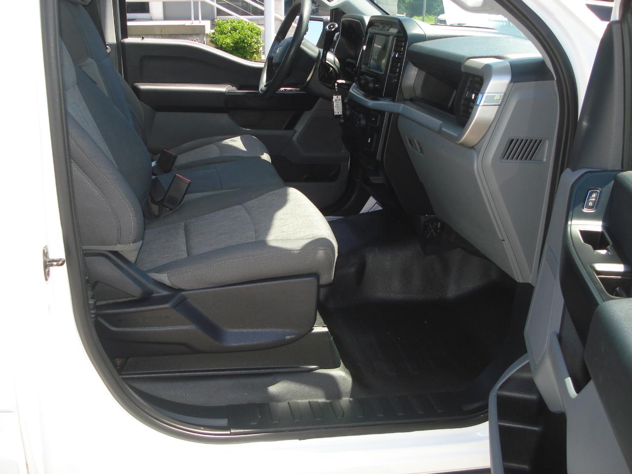 Ford F-150 XL Reg. Cab Long Bed 2WD 2022