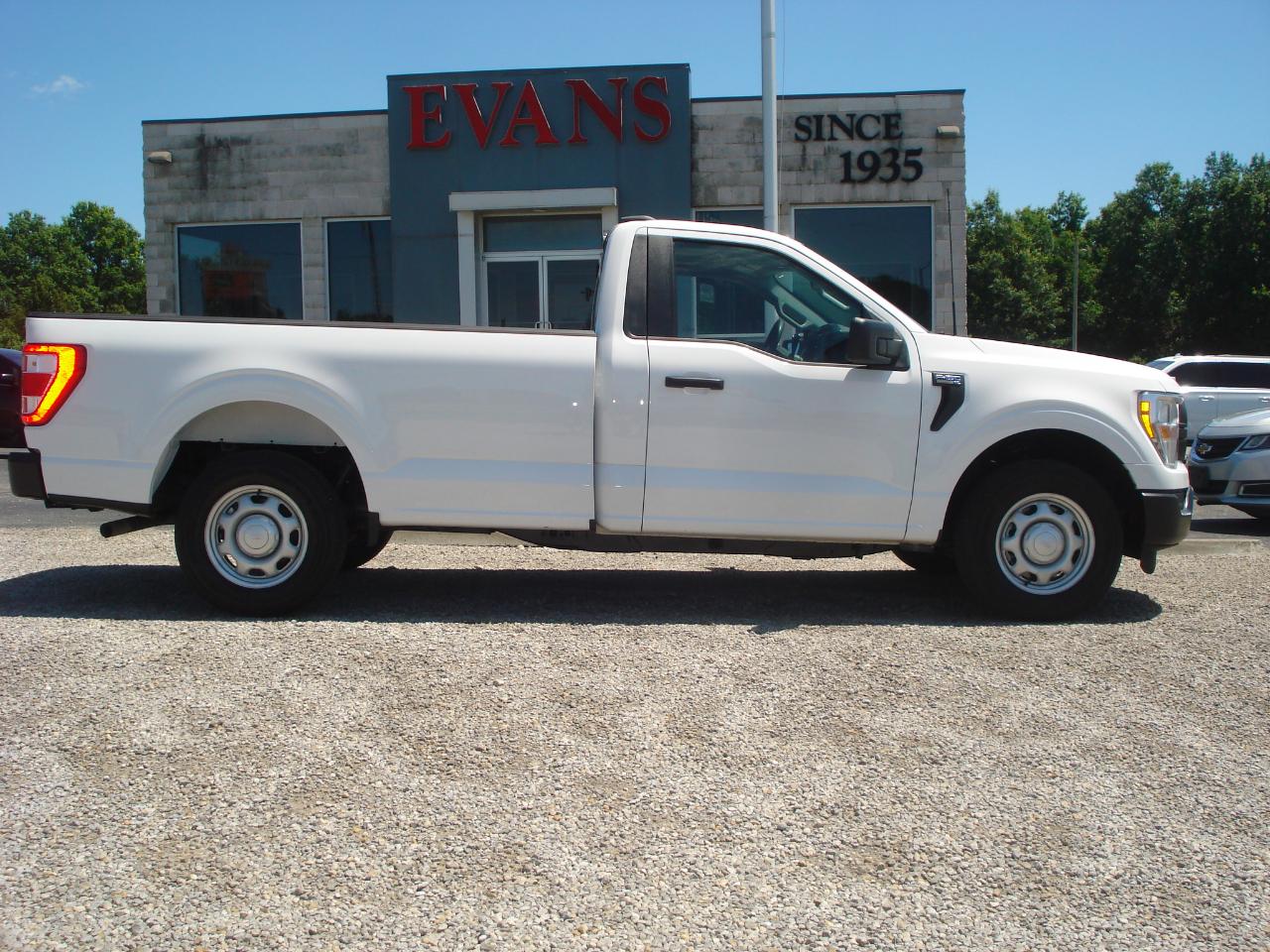Ford F-150 XL Reg. Cab Long Bed 2WD 2022