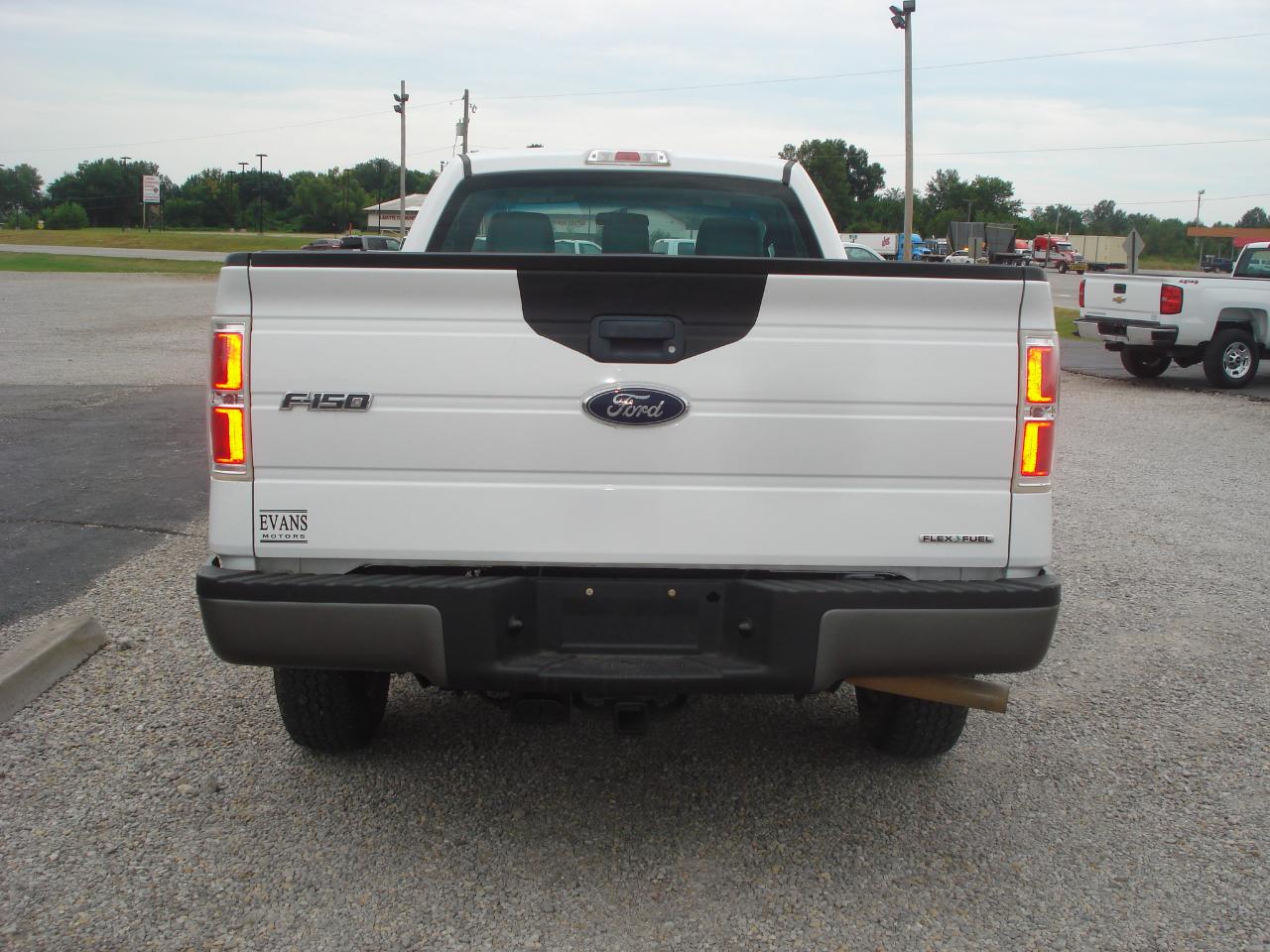 Ford F-150 XL 8-ft. Bed 2WD 2012