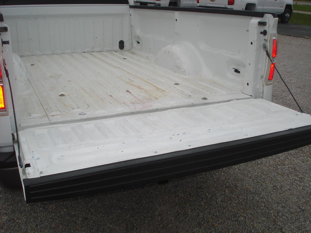 Ford F-150 XL 8-ft. Bed 2WD 2012
