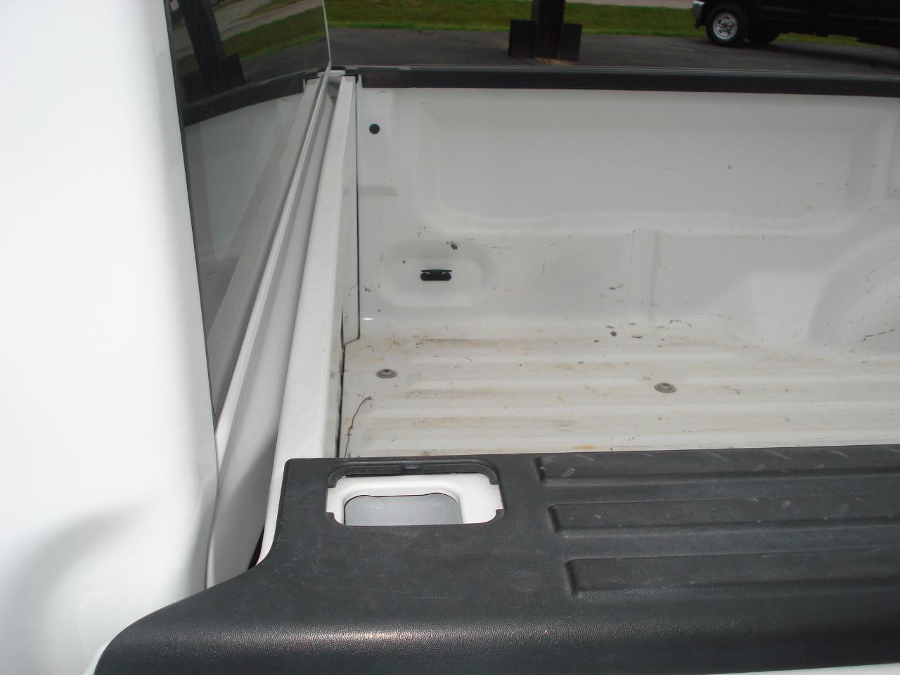 Ford F-150 XL 8-ft. Bed 2WD 2012