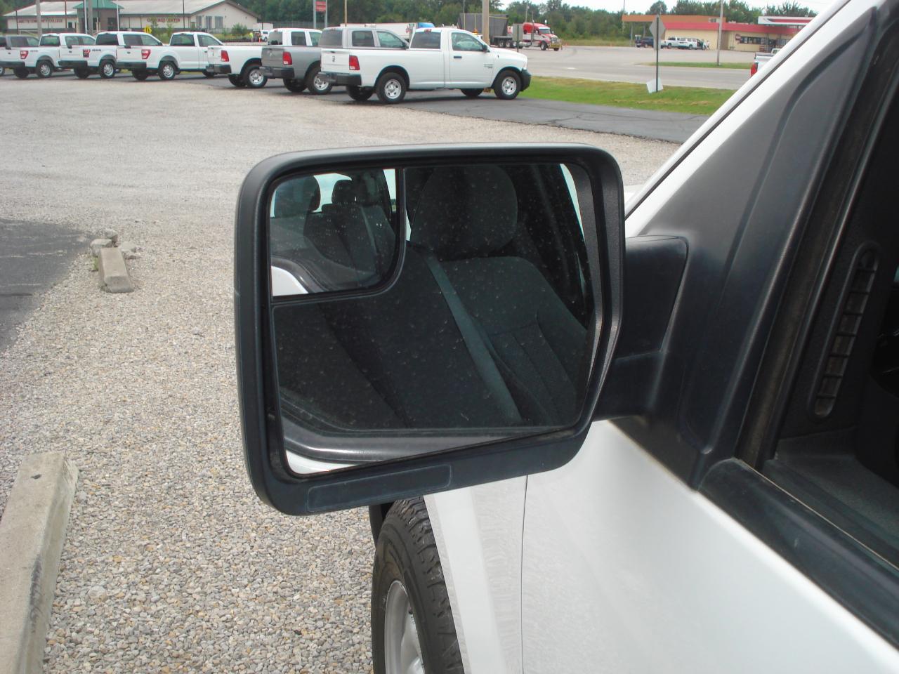 Ford F-150 XL 8-ft. Bed 2WD 2012