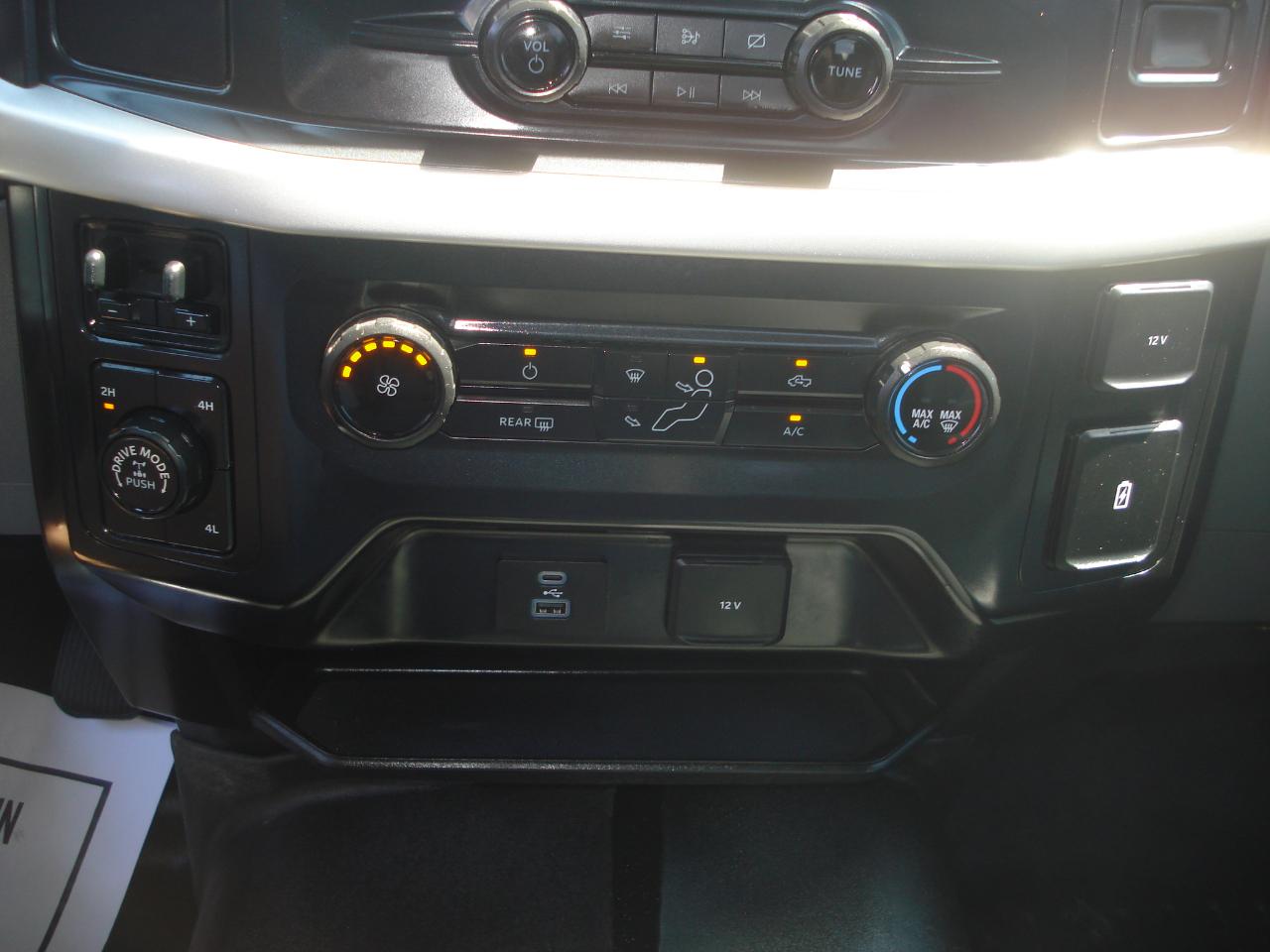 Ford F-150  2021