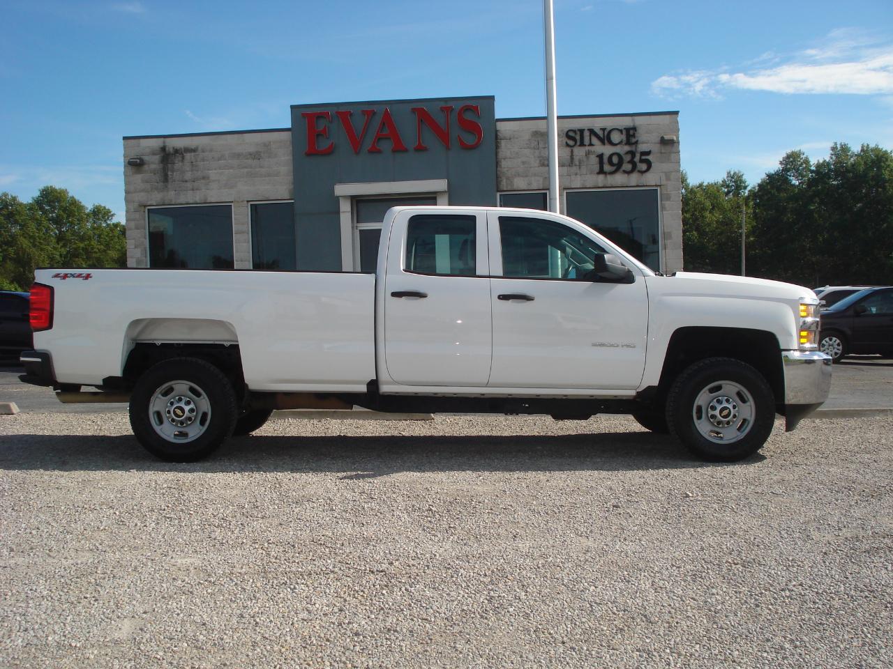 2017 Chevrolet Silverado 2500HD 4DR Double Cab Long Box 4WD