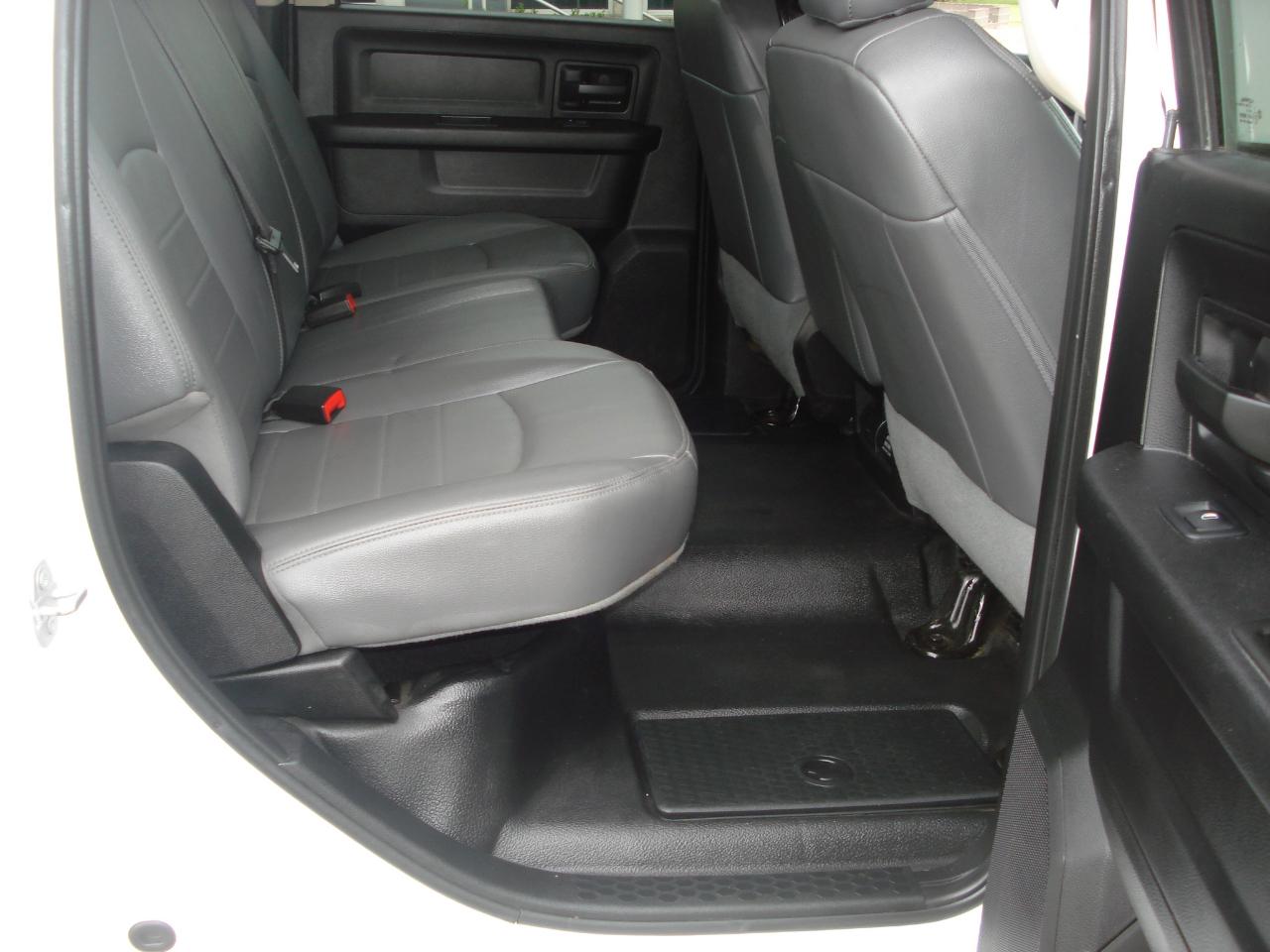 Photo 48