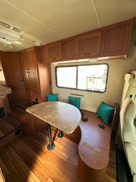 Coachmen Freelander  2013