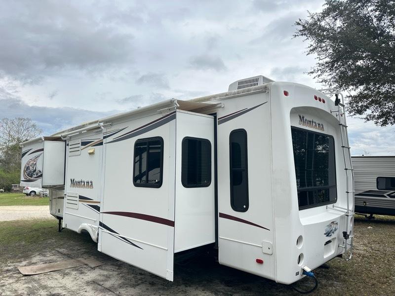 Keystone RV Montana  2012