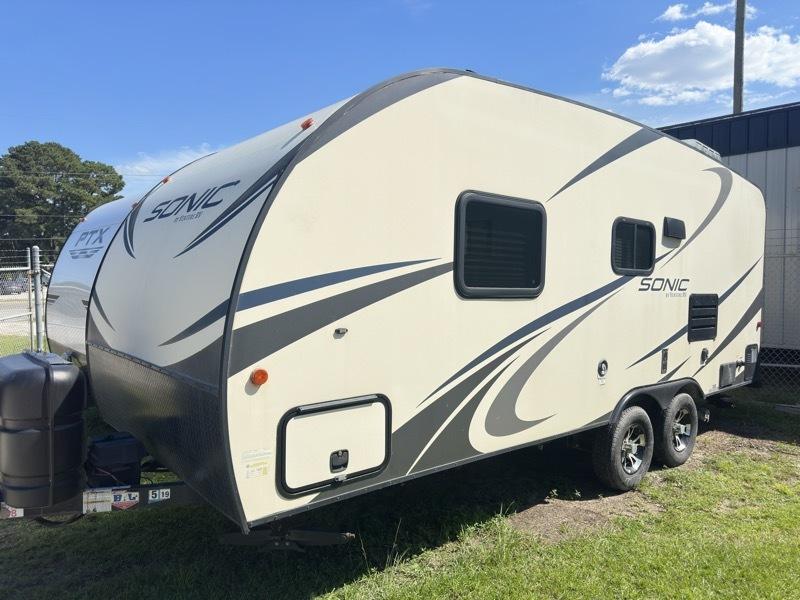 Venture RV Sonic  2018