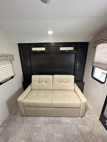 Venture RV Sonic  2018