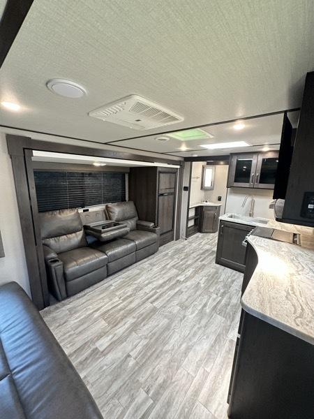 Grand Design Transcend  2021