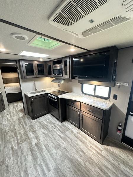 Grand Design Transcend  2021