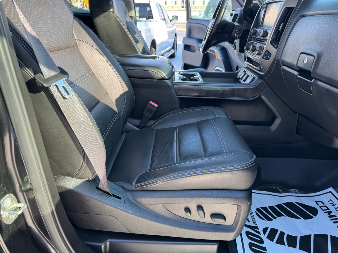 GMC Sierra 2500HD 4WD Crew Cab 153.7" Denali 2016