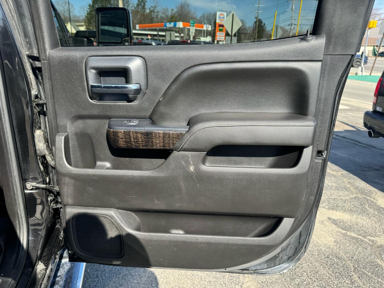 GMC Sierra 2500HD 4WD Crew Cab 153.7" Denali 2016