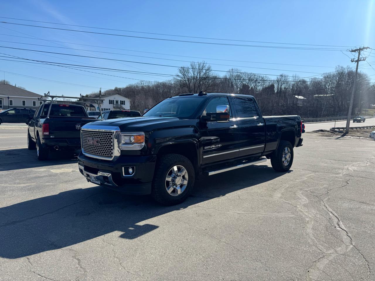 2016 GMC Sierra 2500HD 4WD Crew Cab 153.7" Denali