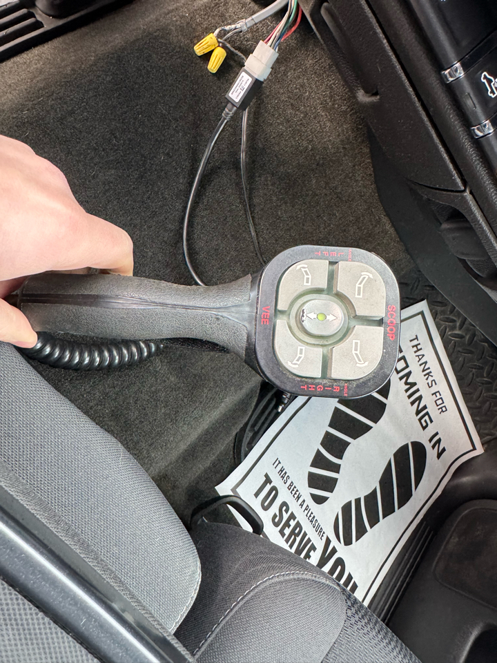 GMC Sierra 1500 4WD Crew Cab 143.5" SLE 2017