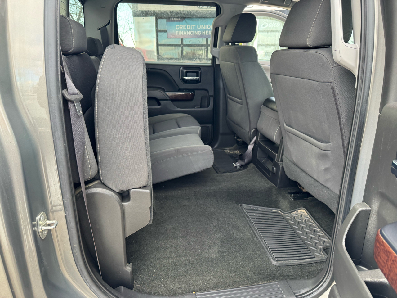 GMC Sierra 1500 4WD Crew Cab 143.5" SLE 2017