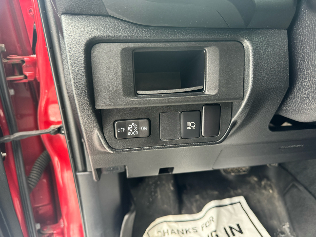 Toyota Tacoma SR Double Cab 5' Bed V6 4x4 AT (Natl) 2018