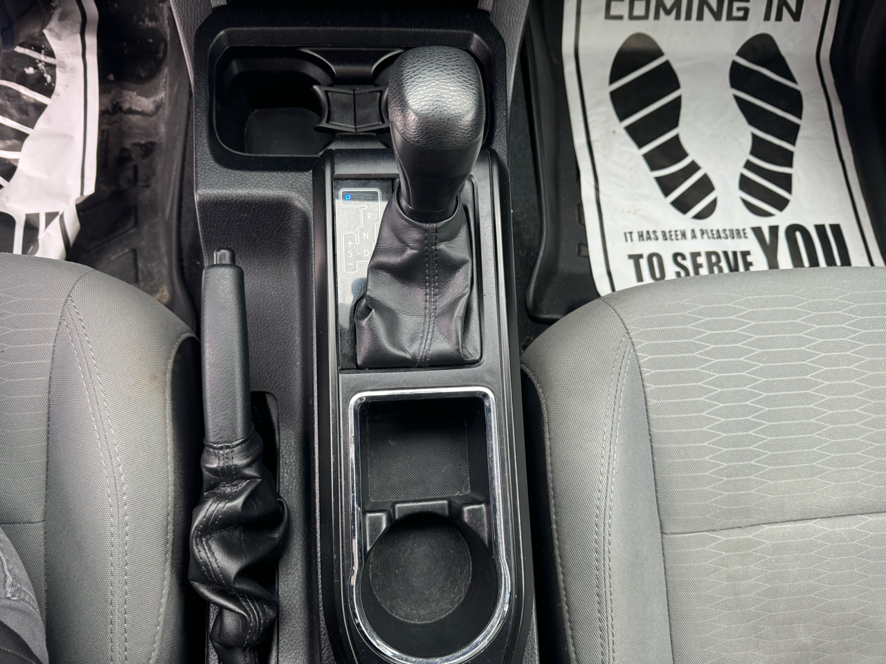 Toyota Tacoma SR Double Cab 5' Bed V6 4x4 AT (Natl) 2018