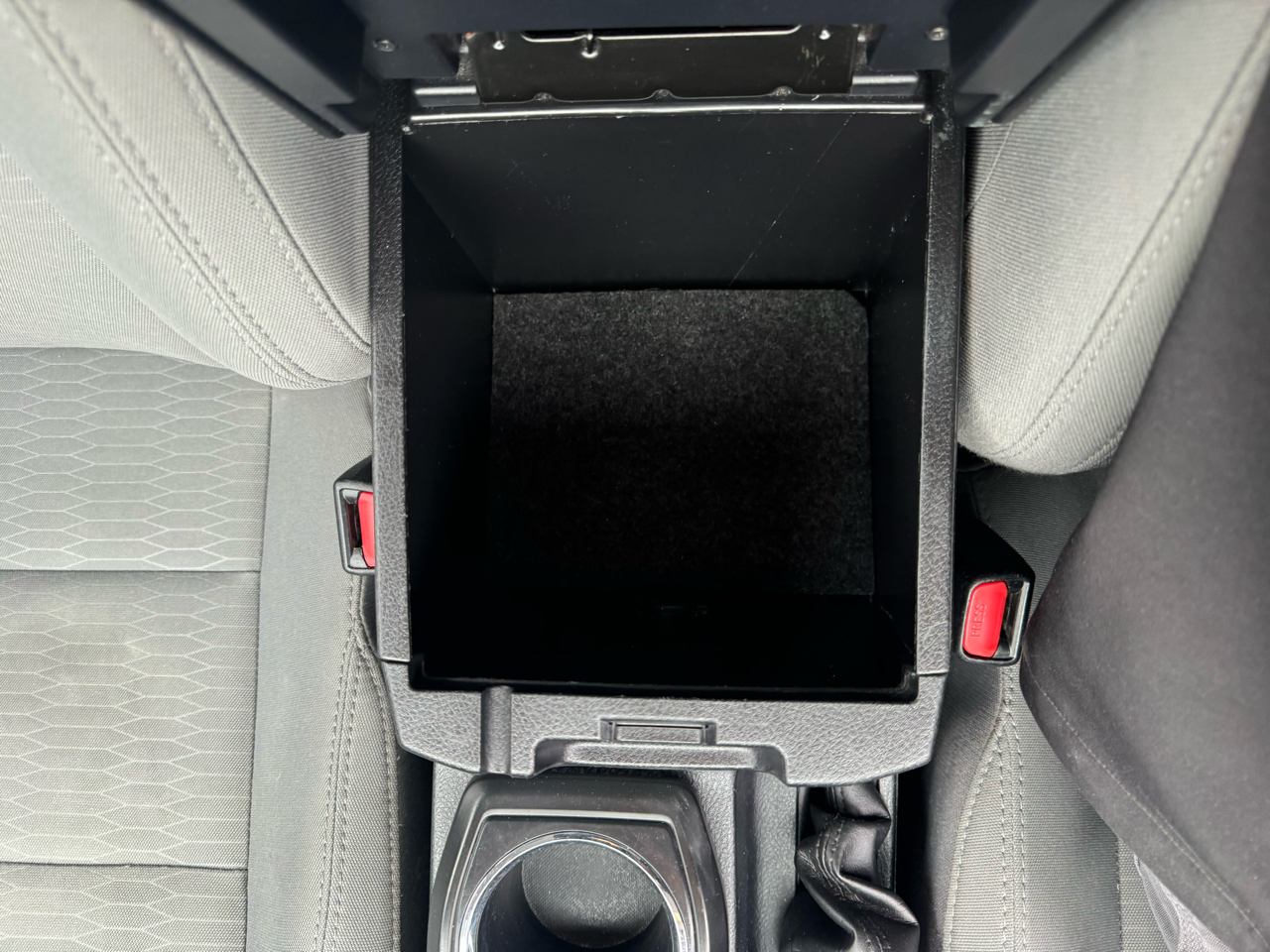 Toyota Tacoma SR Double Cab 5' Bed V6 4x4 AT (Natl) 2018