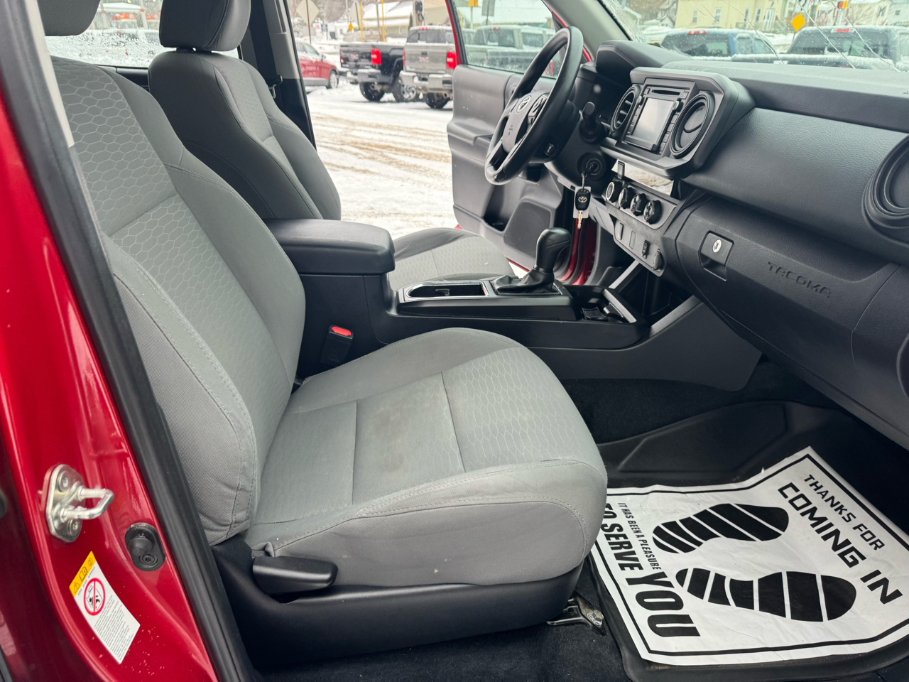 Toyota Tacoma SR Double Cab 5' Bed V6 4x4 AT (Natl) 2018