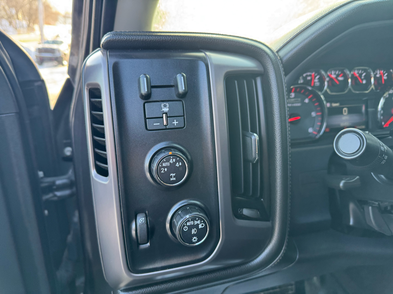 GMC Sierra 1500 4WD Double Cab 143.5" SLE 2016