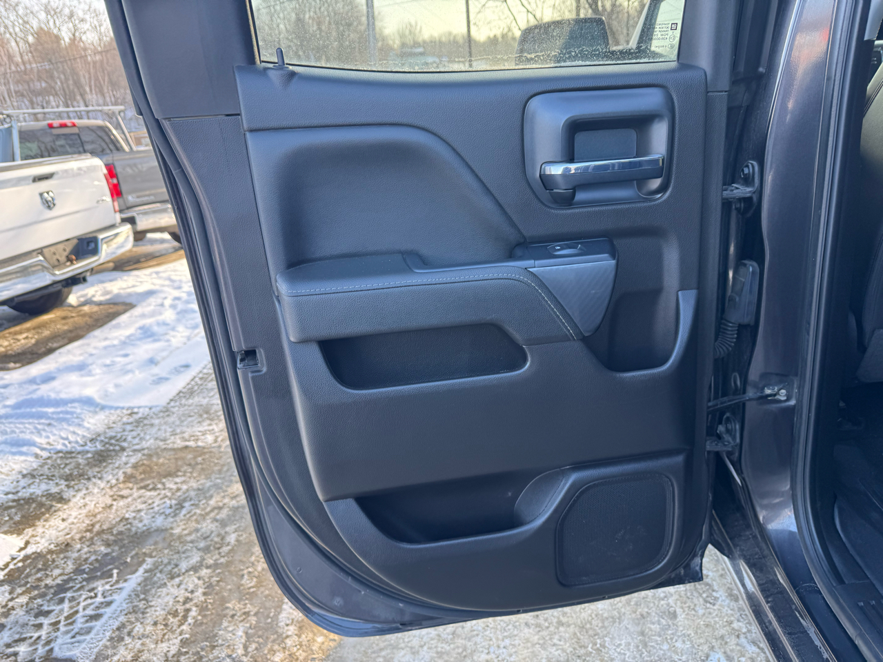 GMC Sierra 1500 4WD Double Cab 143.5" SLE 2016