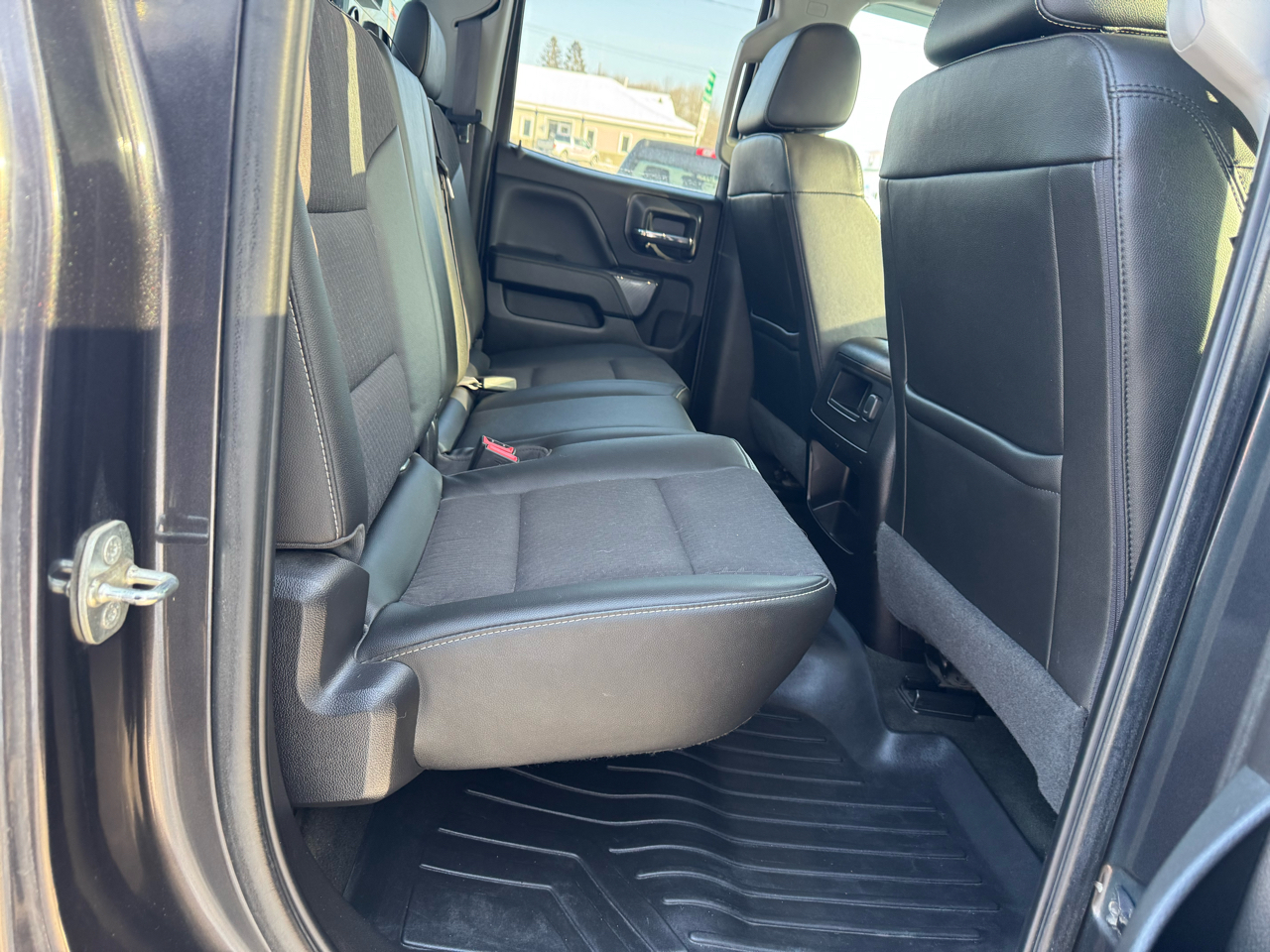 GMC Sierra 1500 4WD Double Cab 143.5" SLE 2016